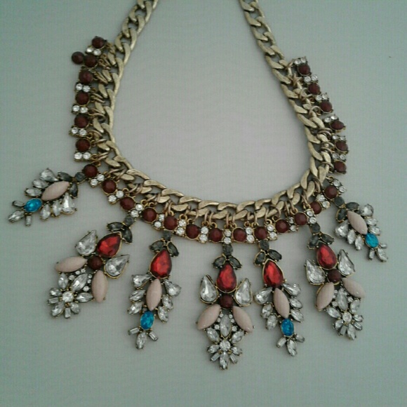 Statement necklace - Picture 2 of 2